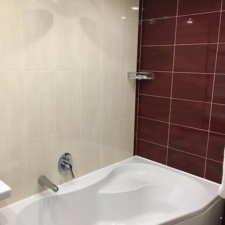 Hijata סטרה זגורה